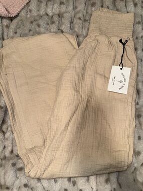 NWT Electric & Rose Neutral Gauze Pants in Light Tan
